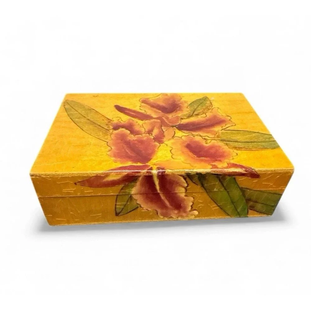 Vintage Trinket Box Floral Light Wood Green Interior Keepsakes Jewelry